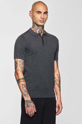 Snitch Solid Men Polo Neck Grey T-Shirt