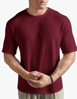 R ARHAN Self Design Men Round Neck Maroon T-Shirt