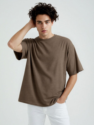 Glitchez Solid Men Round Neck Brown T-Shirt