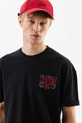 Snitch Graphic Print Men Crew Neck Black T-Shirt