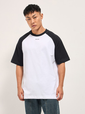 THE BEAR HOUSE Solid Men Round Neck Black, White T-Shirt