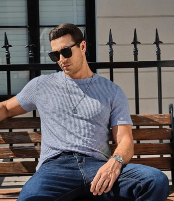 BOOM BAAM Solid Men Round Neck Grey T-Shirt
