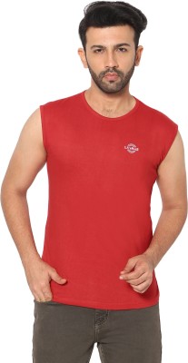 LA'eNviE Solid Men Round Neck Red T-Shirt