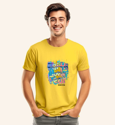 Witty Curls Printed Men Round Neck Yellow T-Shirt