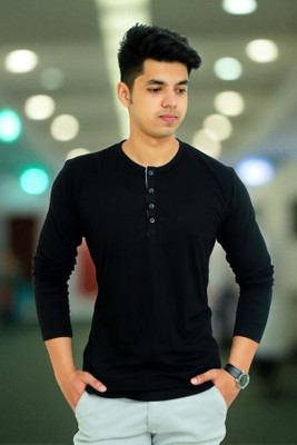 Faricon Trend Solid Men Round Neck Black T-Shirt
