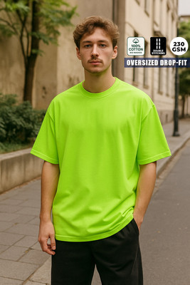 SCATCHITE Solid Men Round Neck Light Green T-Shirt