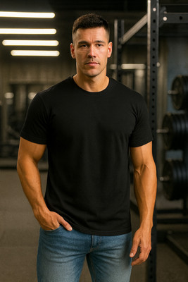 Vivaan Fab Solid Men Round Neck Black T-Shirt