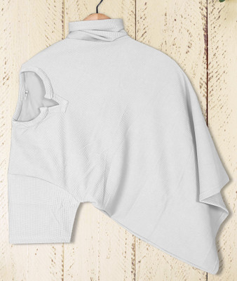 PRAIZY Self Design Men V Neck White T-Shirt