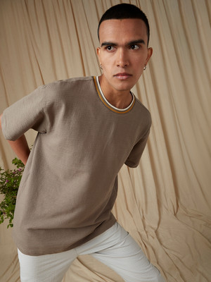 MUFTI Solid Men Crew Neck Grey T-Shirt