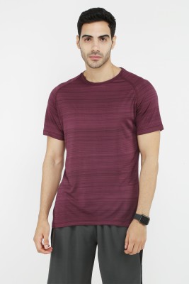 DIDA Solid Men Round Neck Maroon T-Shirt