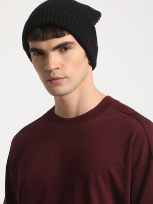 THE BEAR HOUSE Solid Men Round Neck Maroon T-Shirt