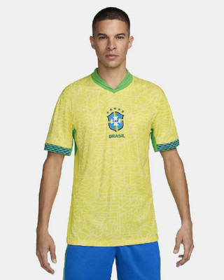 Thiva Printed Men V Neck Yellow T-Shirt