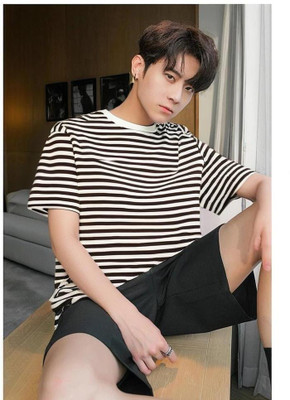 MACK JONNEY Striped Men Round Neck Brown T-Shirt