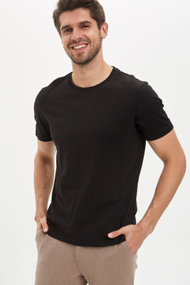 defacto Solid Men Crew Neck Black T-Shirt