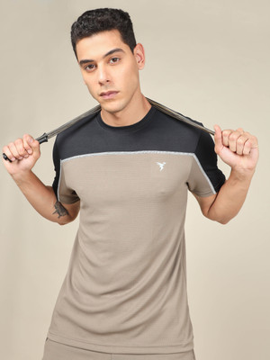 TECHNOSPORT Colorblock Men Round Neck Brown T-Shirt
