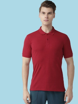 Comio Solid Men Polo Neck Maroon T-Shirt