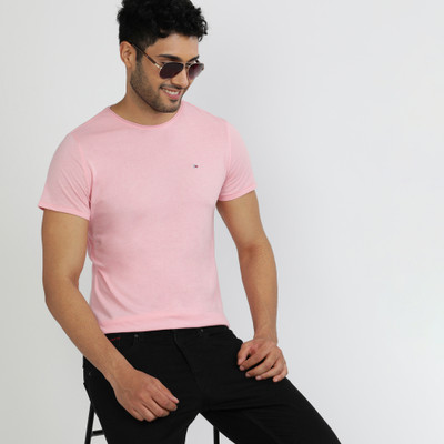 TOMMY HILFIGER Solid Men Round Neck Pink T-Shirt
