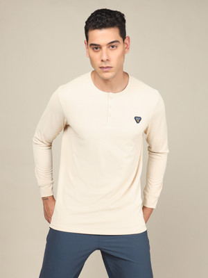 TECHNOSPORT Solid Men Henley Neck Beige T-Shirt
