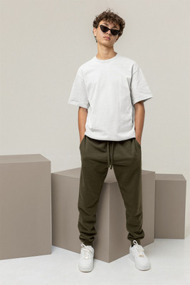OddFit Store Solid Men Round Neck White T-Shirt