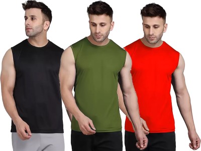 Renowned Solid Men Round Neck Black, Dark Green, Red T-Shirt