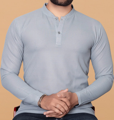 KAJARU Solid Men Mandarin Collar Grey T-Shirt