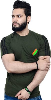 HIMANSHI Solid Men Round Neck Green T-Shirt