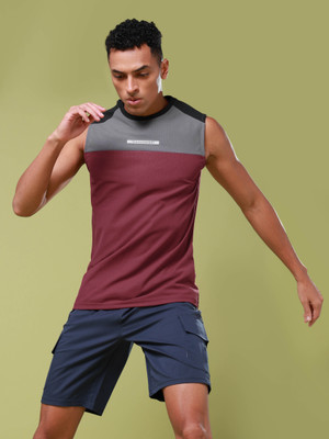 TECHNOSPORT Colorblock Men Crew Neck Red T-Shirt