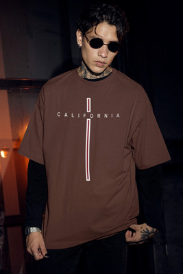 dos hermanos Self Design Men Round Neck Brown T-Shirt