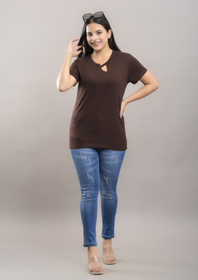 PINK GRAPES Solid Women Round Neck Brown T-Shirt