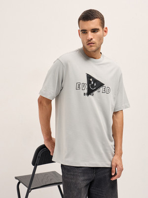 THE BEAR HOUSE Self Design Men Crew Neck Grey T-Shirt