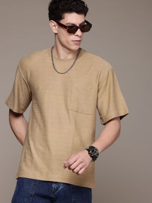 Roadster Solid Men Round Neck Beige T-Shirt