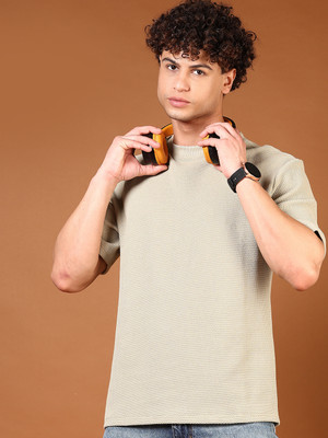 V-MART Solid Men Round Neck Green T-Shirt