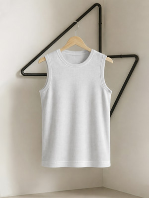 Fashion And Youth Solid Men Round Neck White T-Shirt