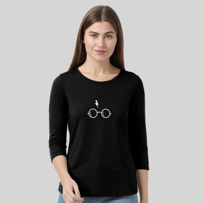 Smart Colors Printed Women Round Neck Black T-Shirt