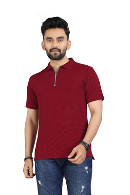 Gally Solid Men Zip Neck Maroon T-Shirt