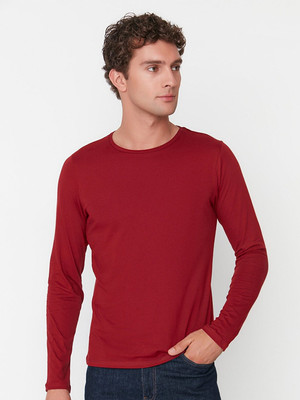 RULEDBYSUN Solid Men Round Neck Maroon T-Shirt