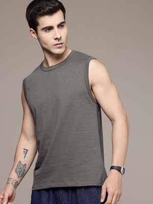Moda Rapido Solid Men Round Neck Grey T-Shirt