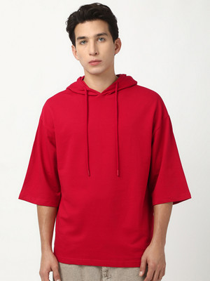 BEWAKOOF Solid Men Hooded Neck Red T-Shirt