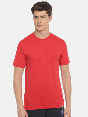 Macroman M-Series Solid Men Round Neck Red T-Shirt