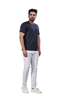 BOLD & BEAUTY Solid Men Round Neck Navy Blue T-Shirt