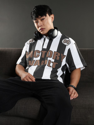 Eszett Graphic Print Men Round Neck Multicolor T-Shirt