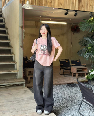 KASHIAN Printed Women Round Neck Pink T-Shirt