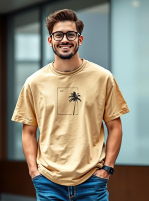 UrGear Printed Men Round Neck Beige T-Shirt