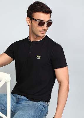Spykar Solid Men Henley Neck Black T-Shirt