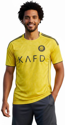 Thiva Printed Men V Neck Yellow T-Shirt