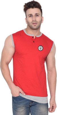 BEYOU FASHION Solid Men Henley Neck Red T-Shirt