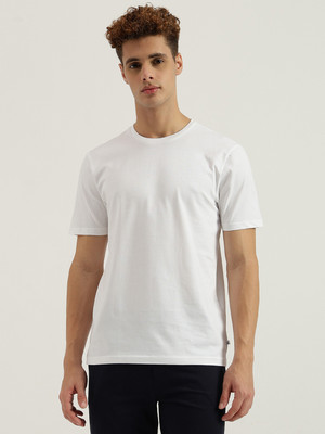 United Colors of Benetton Solid Men Round Neck White T-Shirt