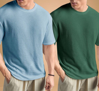WAY TO TRENDY Self Design Men Round Neck Green T-Shirt