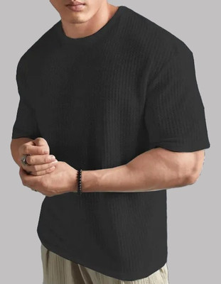 R ARHAN Self Design Men Round Neck Black T-Shirt