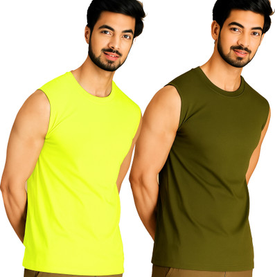 Jangoboy Solid Men Round Neck Green, Dark Green T-Shirt